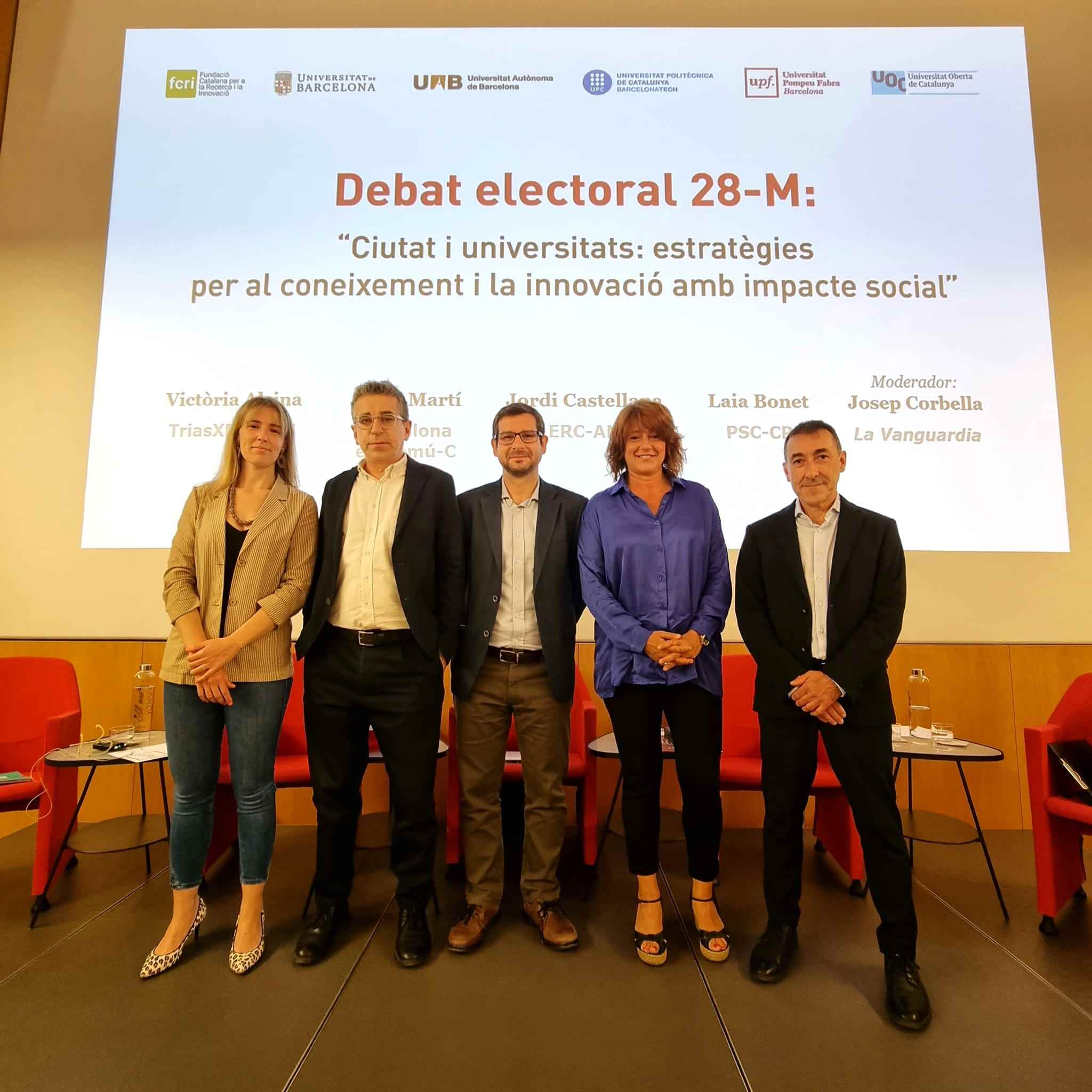Poques intervencions puntuals han pogut trencar un consens abstracte que els quatre partits amb opcions a Barcelona han dibuixat al voltant de la recerca, la innovació i la transferència del coneixement